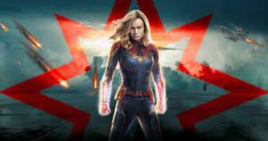 Pixel 3XL Captain Marvel Backgrounds